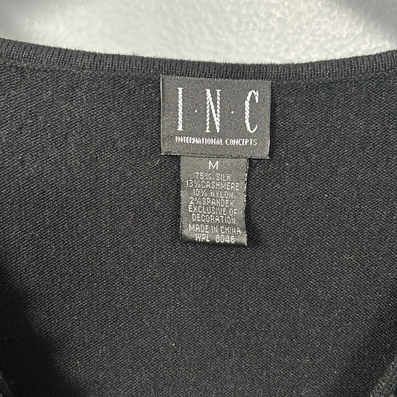 Cashmere Silk Blend V-neck sleeveless sweater size M Gently used - Picture 4 of 6